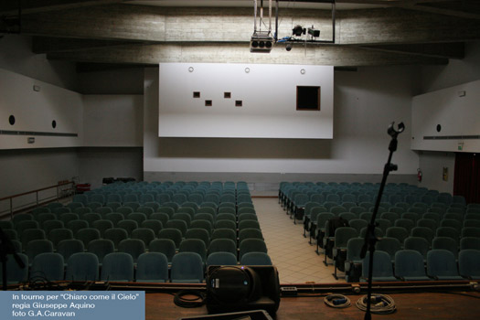 fototeatro/chiarocomeilcielo/53.jpg